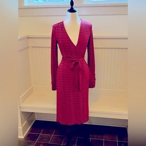 Ann Taylor long-sleeve wrap dress. Red and black print.